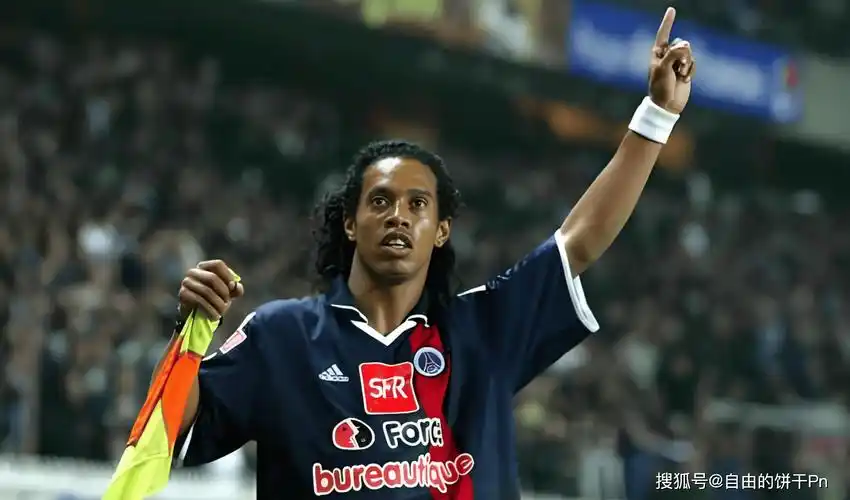 层的透明决 层的透明决