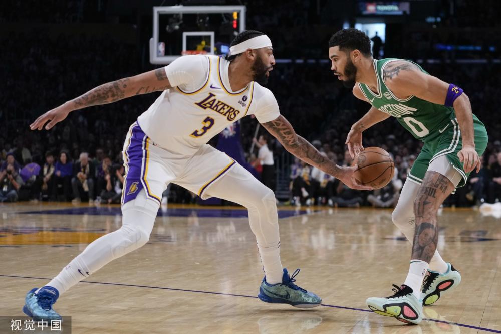 足球交流的 足球交流的